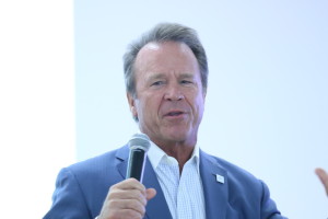 IAB Global Summit 2015 15