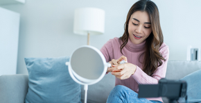 Washington Eyes Influencer Marketing Image