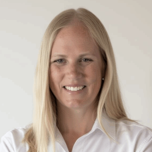 Kelly MacLean