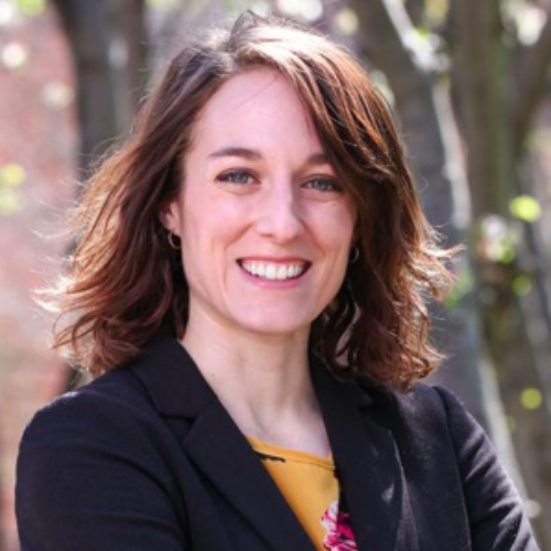 Julie  Rooney